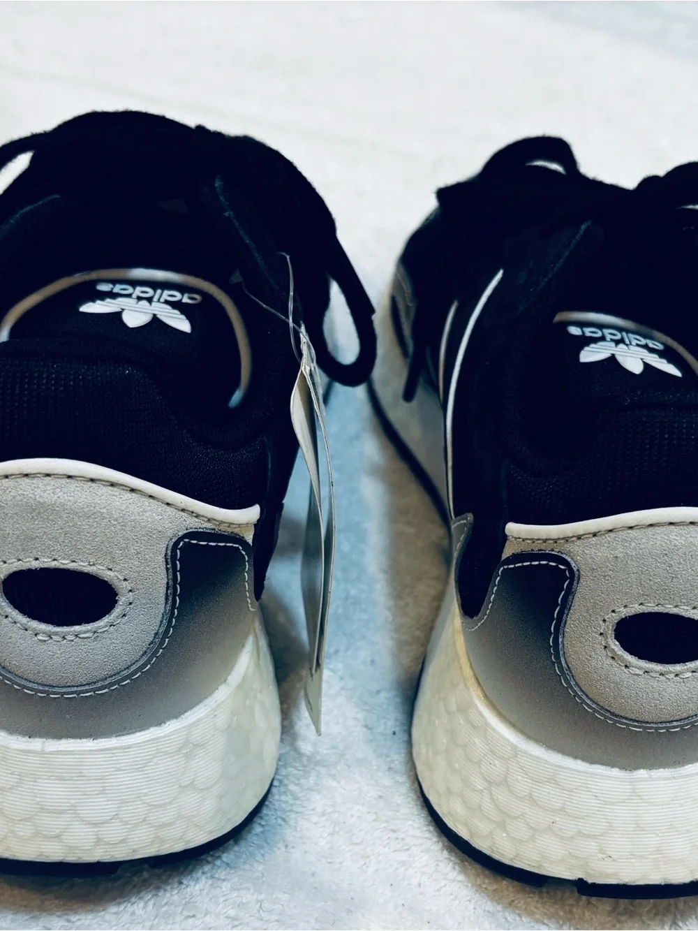 adidas comfortable sneakers